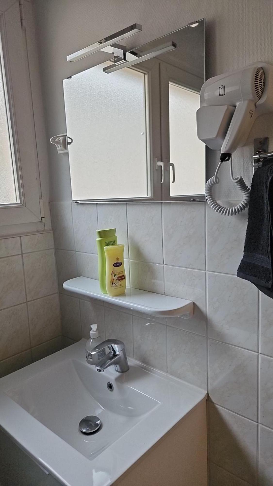 Cozy 3 Min Walk To Train Station Appartement Metz